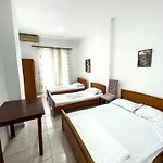Casa Mia Sr Hostel *