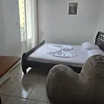 Casa Mia Sr Σαράντα