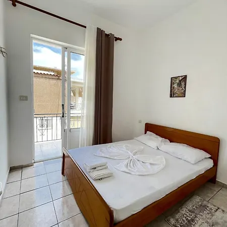 Casa Mia Sr Sarandë