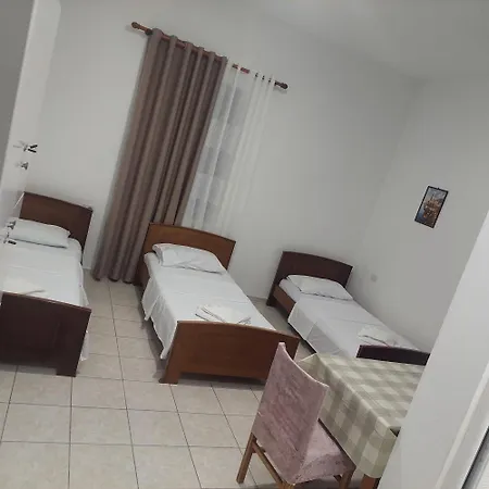 Casa Mia Sr Sarandë