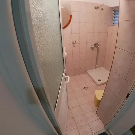 Casa Mia Sr 旅馆 Sarandë