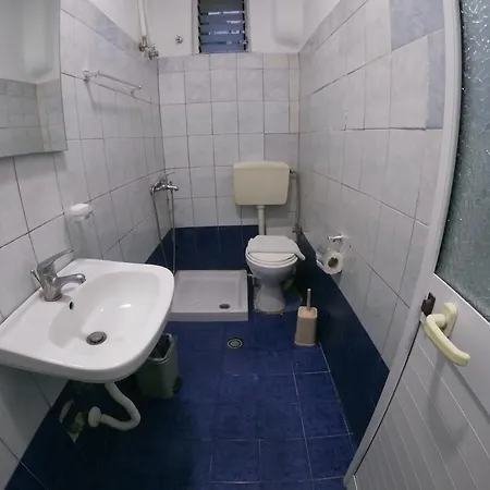 Casa Mia Sr 旅馆 Sarandë