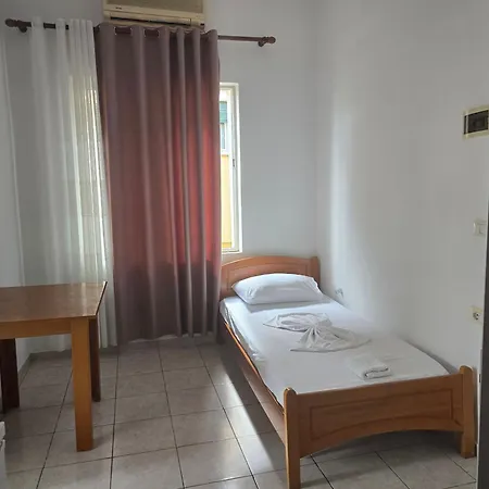 ホステル Casa Mia Sr Sarandë