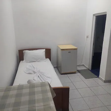 Albergue Casa Mia Sr Sarandë