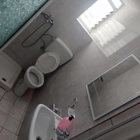 Albergue Casa Mia Sr Sarandë