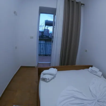 Casa Mia Sr Hostel *
